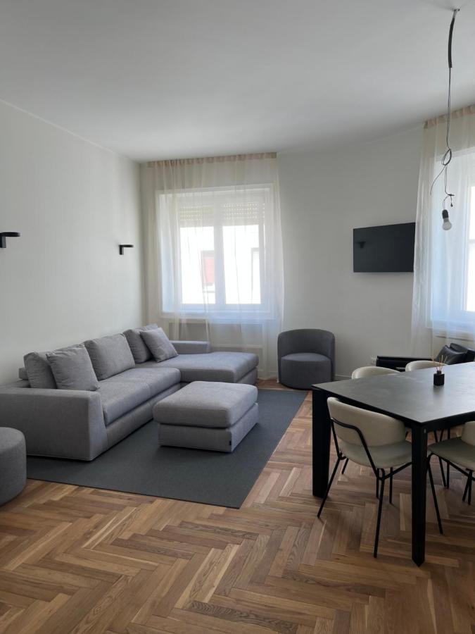 Milano: Bellissimo Appartamento In Pieno Centro Exterior foto